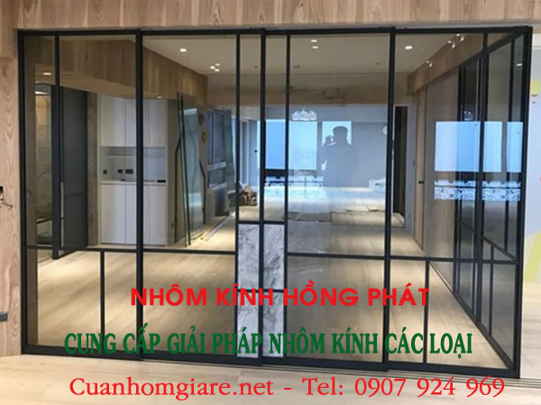 vach-nhom-kinh-ngan-phong