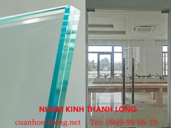 kinh-cuong-luc-8-ly-gia-bao-nhieu
